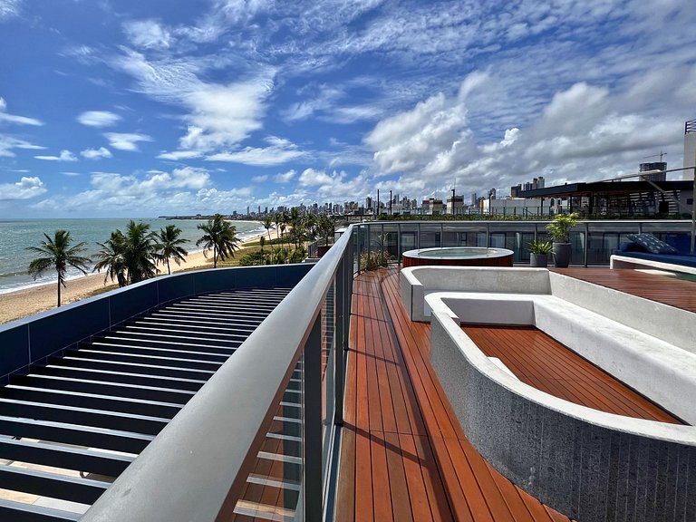Setai Aquamaris Frente Mar Pé na Areia com Varanda